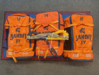 F-ONE - QUIVER BANDIT XV...